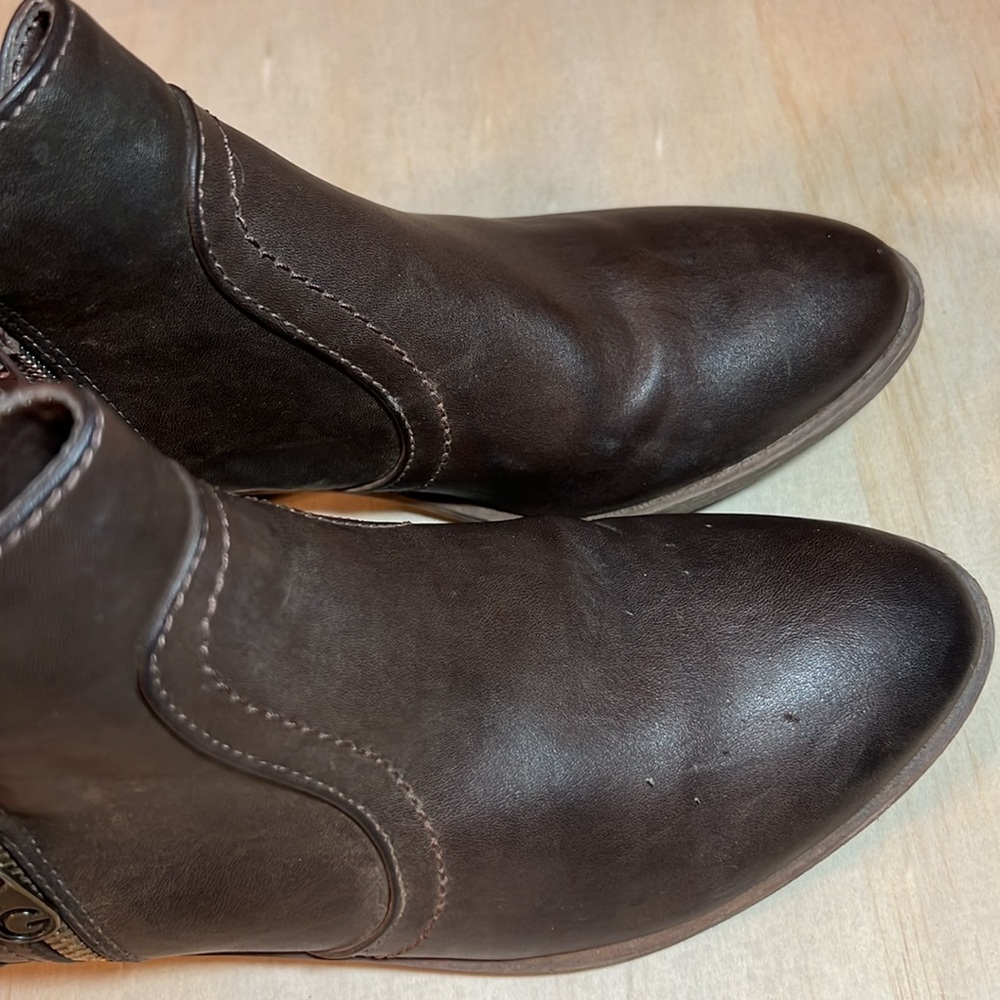 Guess Brown Ankle Boots Sz 7.5 - Picture 5 of 5